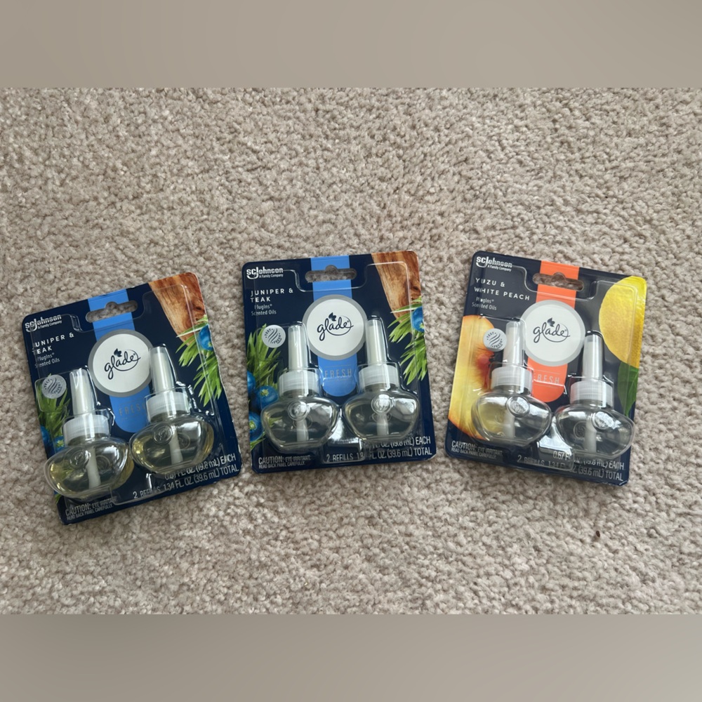3-Pack Glade PlugIns Scented Oil Refills – Juniper & Teak (2), Yuzu & White Peac